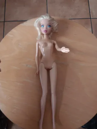 Muñeca Mattel Rubia Ojos Azules