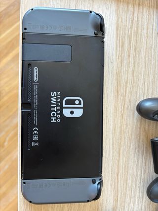 Nintendo Switch Color Negro + 3 juegos + Mando