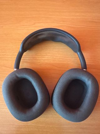 Apple AirPods Max Space Gray