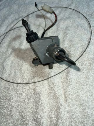 Bombín contacto llave Aerox