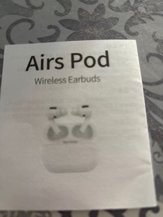 Cascos inalámbricos blancos