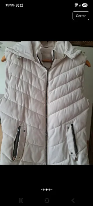 Plumífero sin mangas crudo