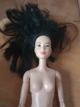 Muñeca Barbie Morena