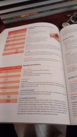 Dos libros de gestión de cocina