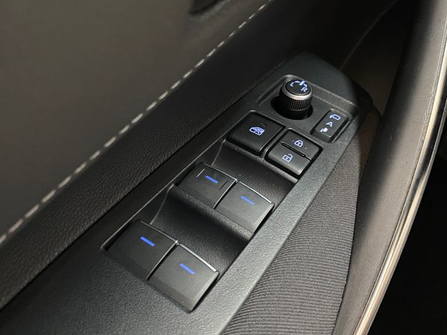 Corolla Active Tech 1.8 125h HEV Espectacular!!!!