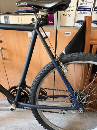 Bicicleta MTB 26 Negra