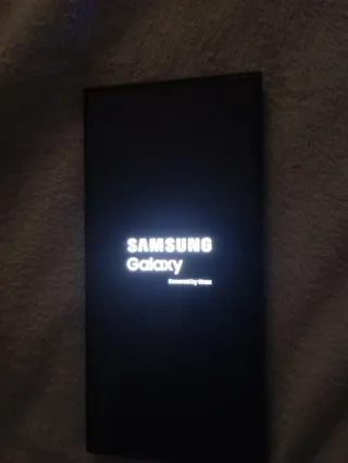 Samsung S24 Ultra + Galaxy Watch 8