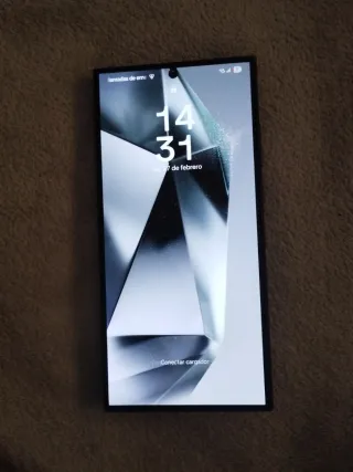 Samsung S24 Ultra + Galaxy Watch 8