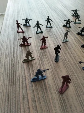 Soldatini di plastica vintage anni '70