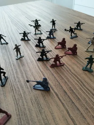 Soldatini di plastica vintage anni '70