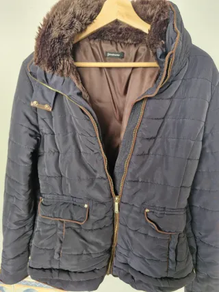 Chaqueta Stradivarius azul marino  ( oscuro)