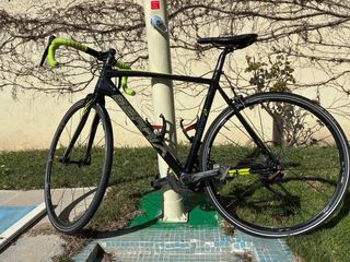 Fibra de carbono, marca Berria Falcon 2