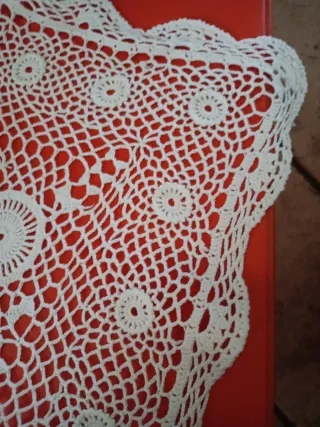 Centro aduncinetto bianco rettangolare