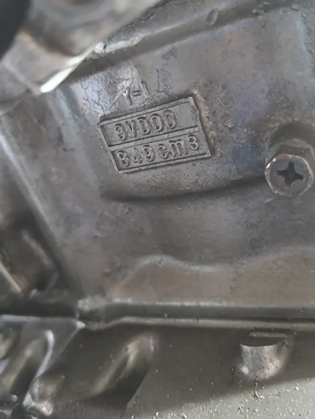 Motor Yamaha Super Tenere XTZ 750 TDM 850