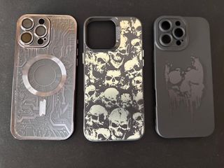 3 Carcasas iPhone 16 Pro Max