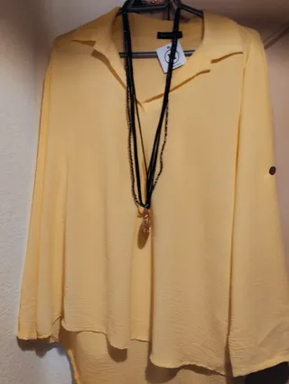 Camisa amarilla talla 44-50