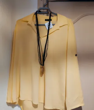Camisa amarilla talla 44-50