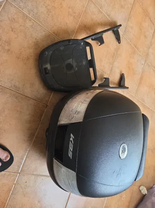 Baúl y Soporte Honda Hornet Negro