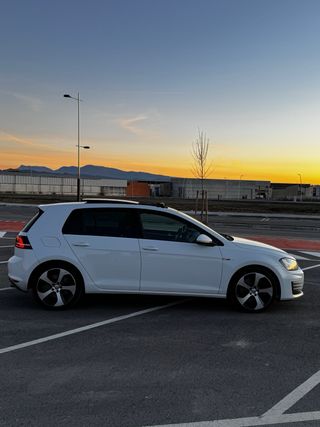 Volkswagen GTI 2013