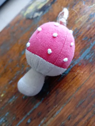 Portachiavi fungo rosso con pois bianchi