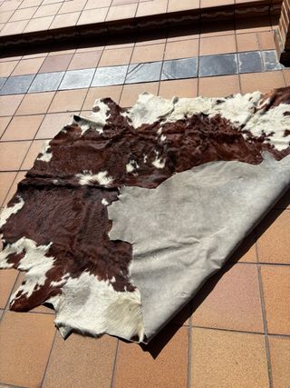 Alfombra Piel Vaca Marrón y Blanca
