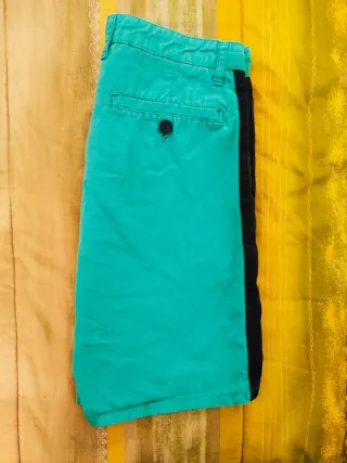 Pantalones cortos/Bermudas grises y turquesa