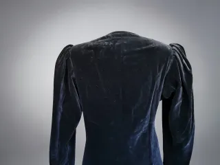 Vestido vintage negro terciopelo y seda satinada