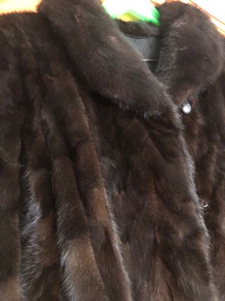 Abrigo de piel marrón talla 42/44