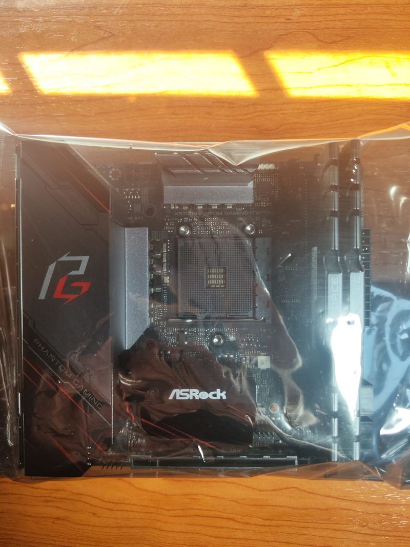 Combo X570 ITX + 32GB DDR4 3200 afbeelding 7