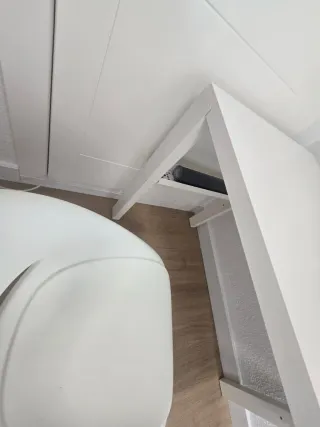 Escritorio blanco infantil con silla