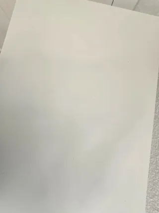 Escritorio blanco infantil con silla