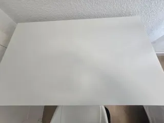 Escritorio blanco infantil con silla