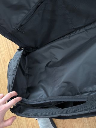 Mochila Outshock 60L Negra