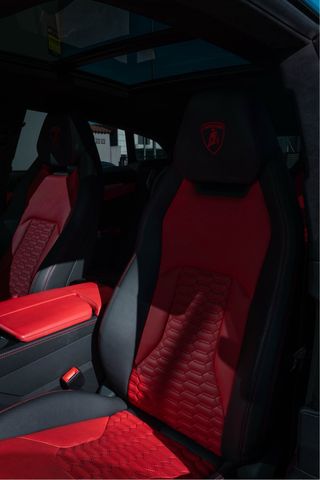 ALQUILER LAMBORGHINI URUS ESPAÑA