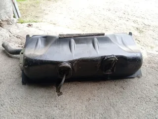 Depósito combustible Mercedes W123