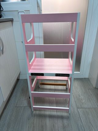 Torre Montessori Pupitre Rosa