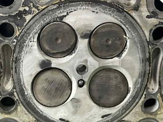 Mercedes-benz 116471 r6420163901 culata clase 3.0