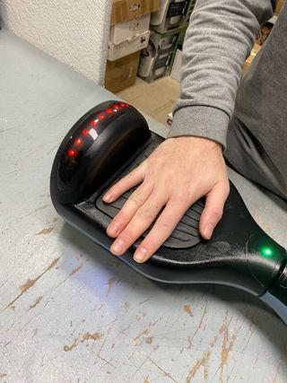 Hoverboard com luzes LED e carregador