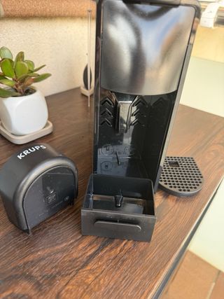 Cafetera Nespresso Krups Negra