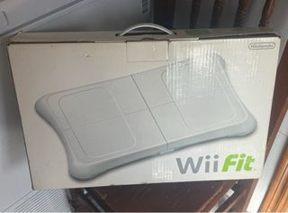 Tabla Wii Fit Balance Board + Juego Nintendo