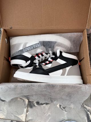 Zapatillas altas estilo skate