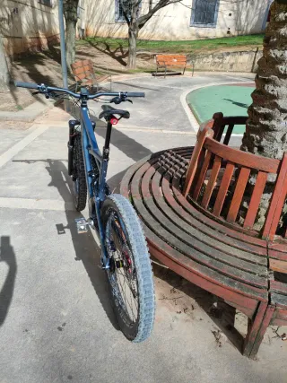 Specialized Turbo Levo Kenevo Talla L