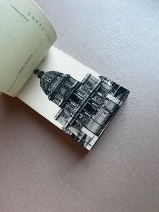 Álbum Artístico París 48 postales