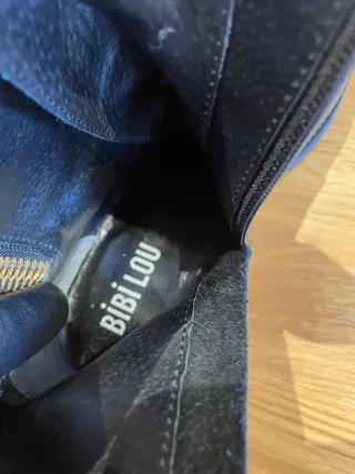 Botines Bibilou negros con cordones y cremallera