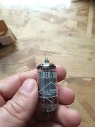 Válvula Radio 12BE6/H Haltron Antigua