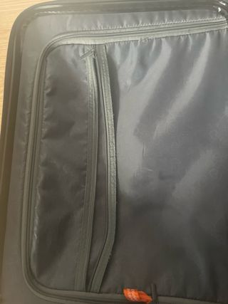 Maleta militar con dibujo de coche