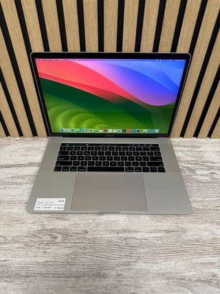 MacBook Pro 15" 2019 i7 16gb 512gb SSD