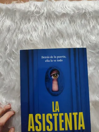 La asistenta