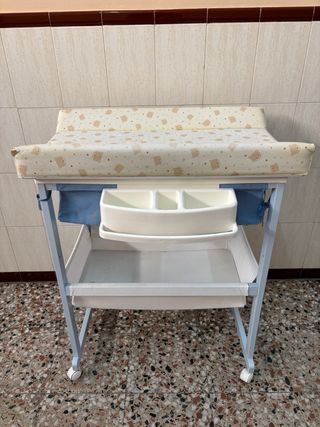Bañera y cambiador bebé