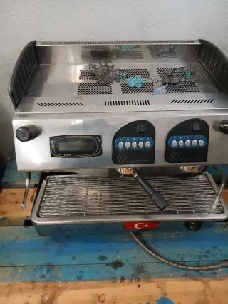 Cafetera profesional con fallo termostato